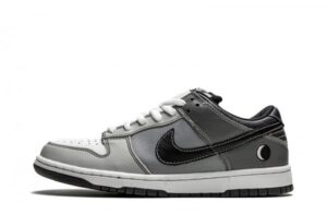 Nike SB Dunk Low Lunar Eclipse West Sneakers
