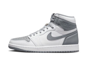 Air Jordan 1 Retro High OG Stealth Reps