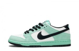 SB Dunk Low Sea Crystal Reps