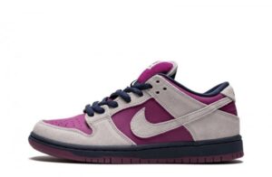 SB Dunk Low True Berry Atmosphere Grey Reps