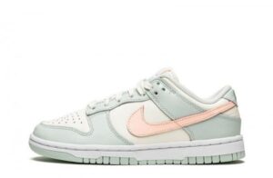 SB Dunk Low Barely Green Sneakers Reps