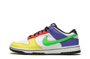 SB Dunk Low Green Strike Sneakers Reps