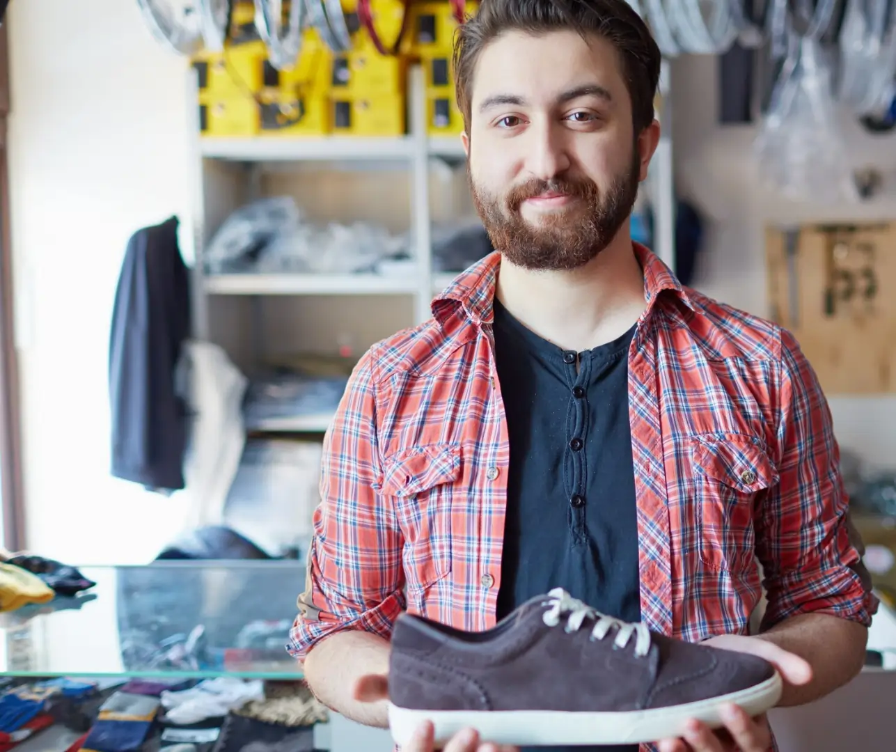 https://www.retsneakers.org/